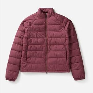 Everlane Lightweight Puffer Jacket in Burgunday Size XXS